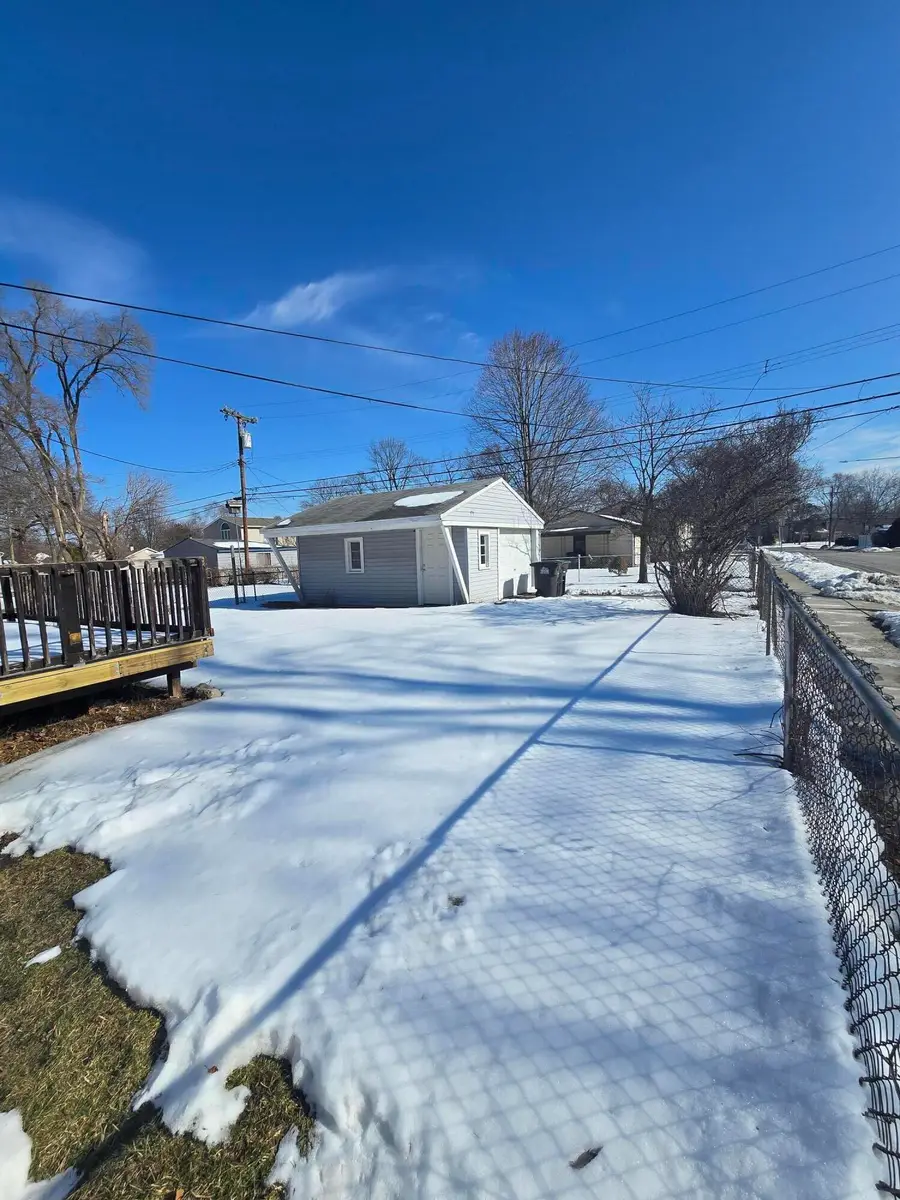 6587 Elm Street, Taylor, MI 48180 - #3