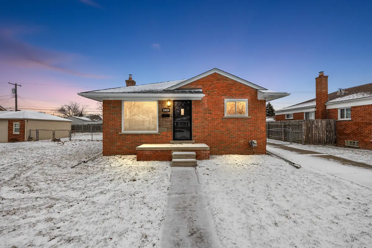 23029 Beverly Street, Saint Clair Shores, MI 48082 - #1