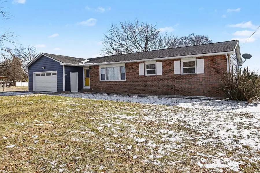 865 W Main Street, Mendon, MI 49072 - #3