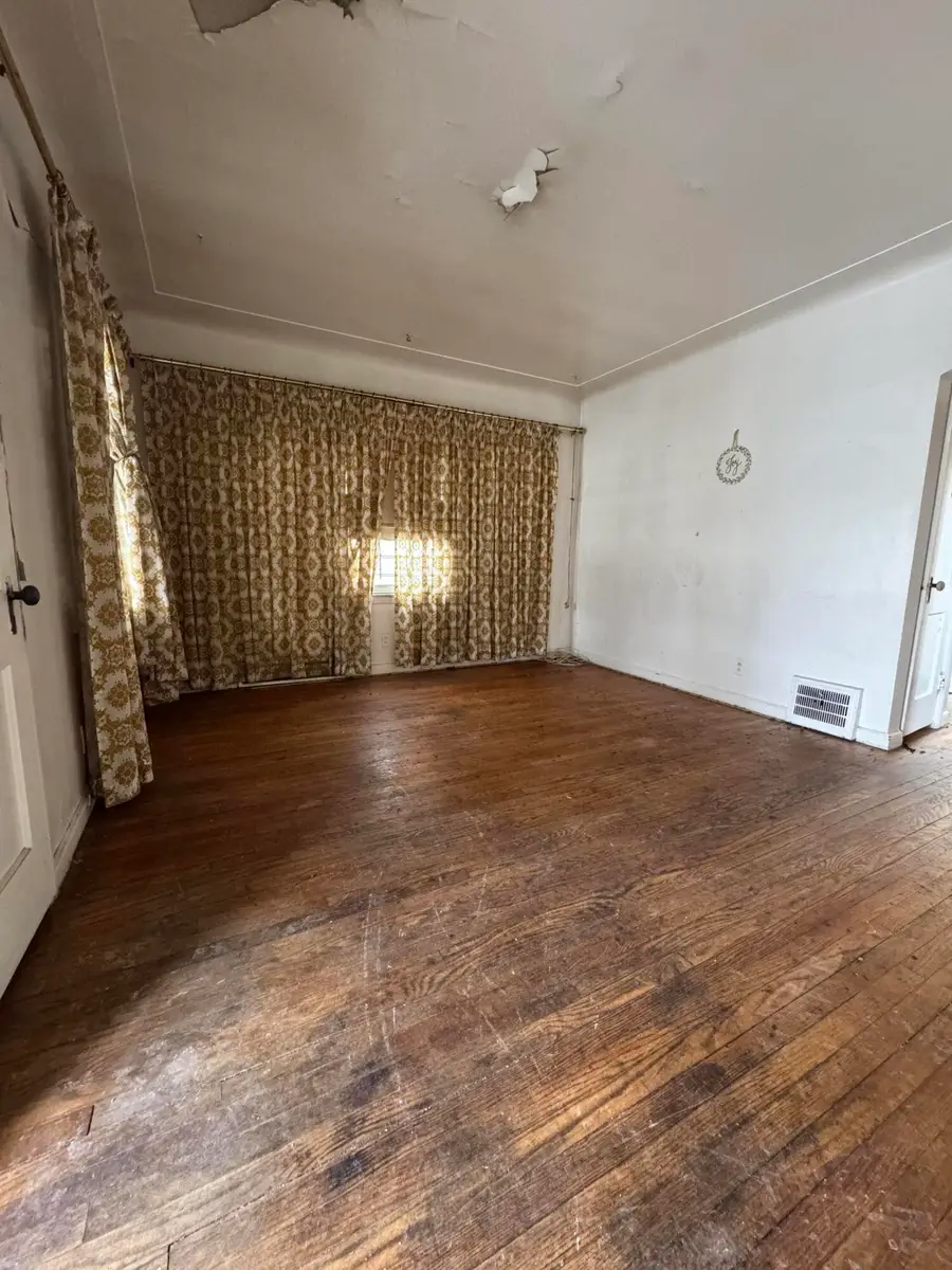 18590 Lumpkin Street, Detroit, MI 48234 - #3