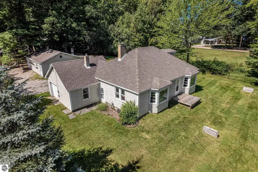 4472 W Higgins Lake Drive, Roscommon, MI 48653 - #3