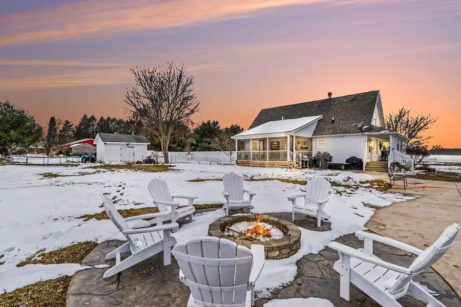 3410 W Chicago Road, Niles, MI 49120 - #2