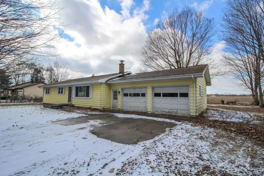 55280 Buckhorn Road, Three Rivers, MI 49093 - #2