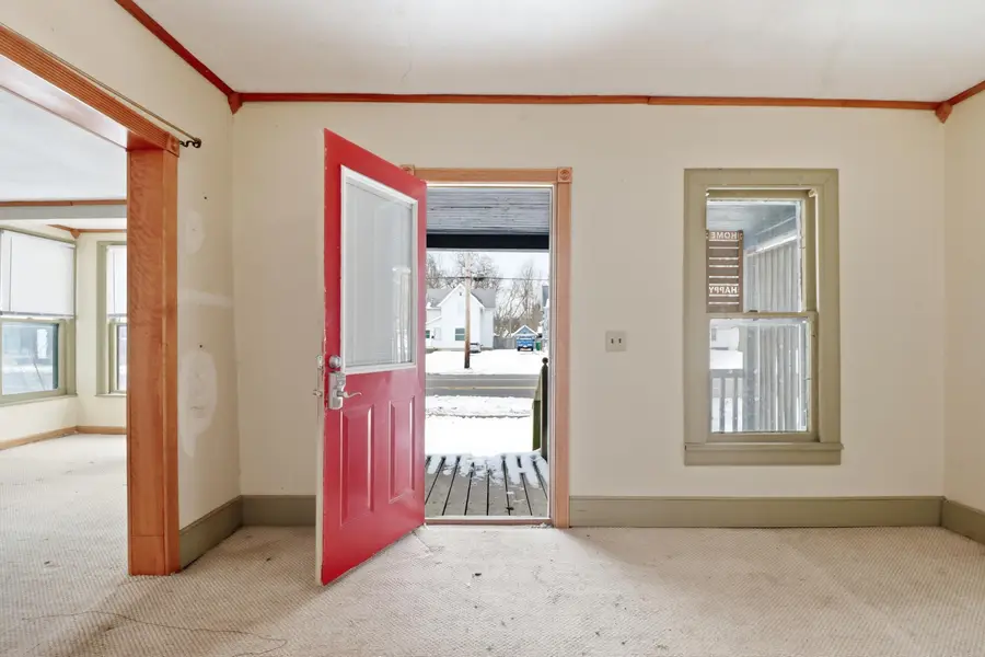 316 E Division Street, Dowagiac, MI 49047 - #3