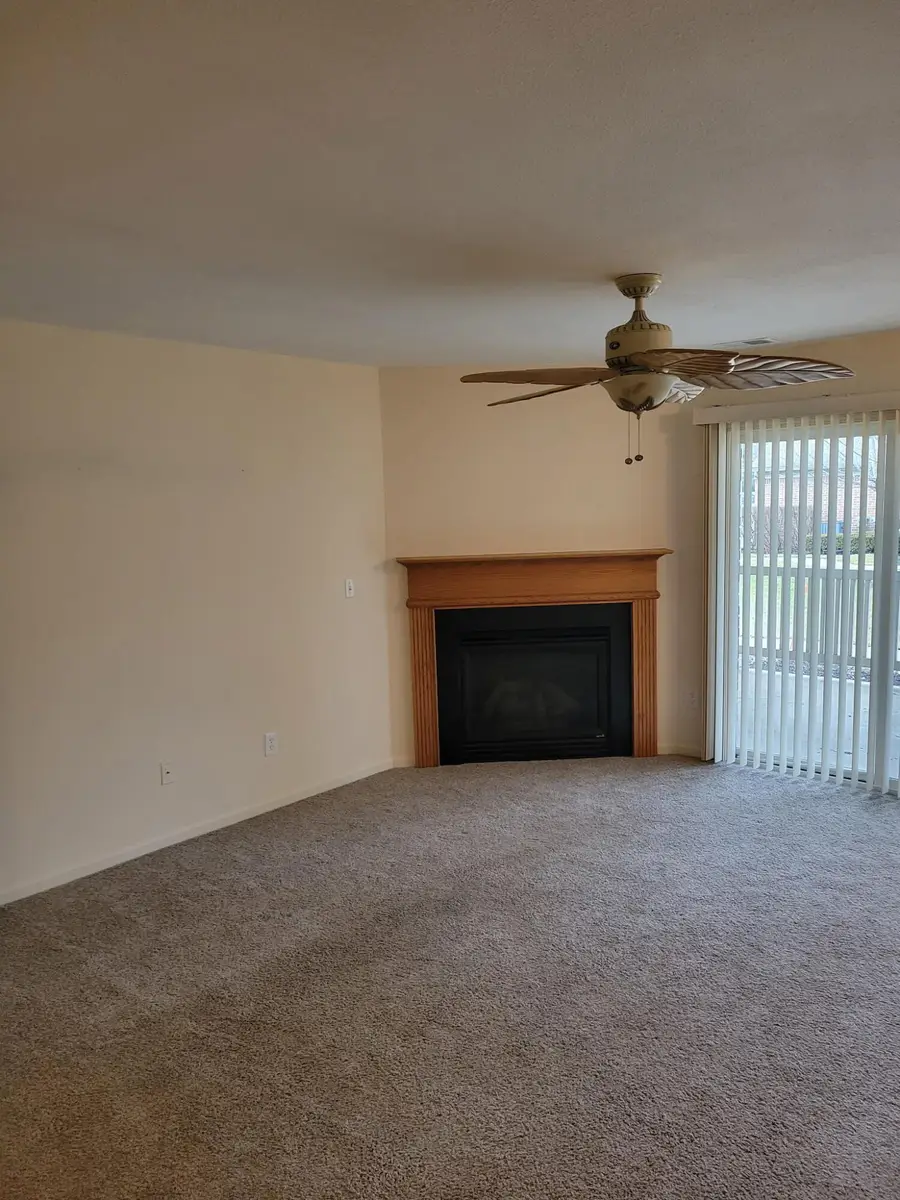 312 Marigold Circle #52, Westland, MI 48185 - #3