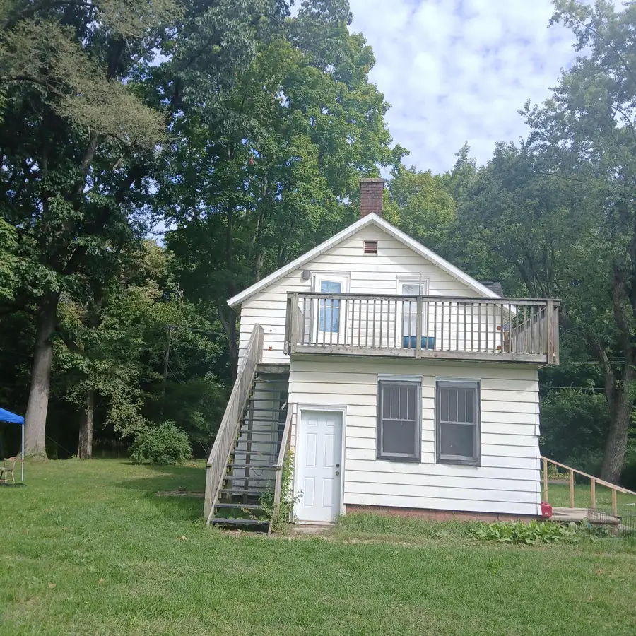 180 Emery Avenue, Benton Harbor, MI 49022 - #3