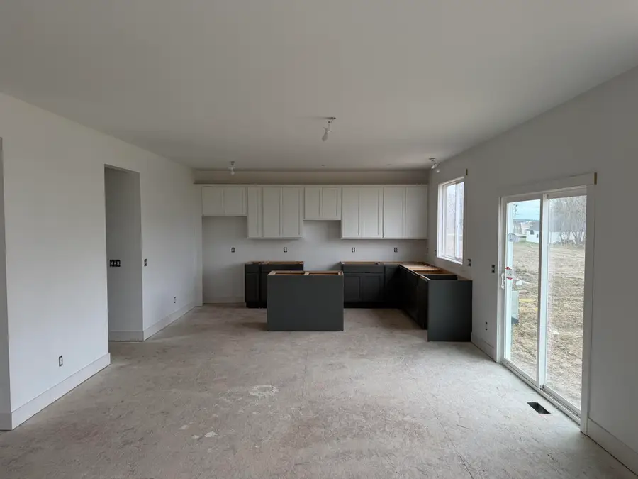 2475 Dayflower Boulevard #9, Zeeland, MI 49464 - #3