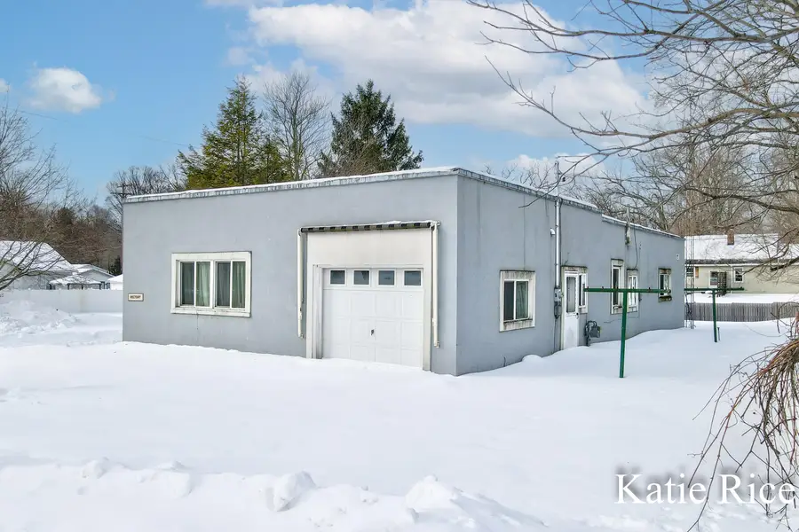 8431 Meade Street, Montague, MI 49437 - #3