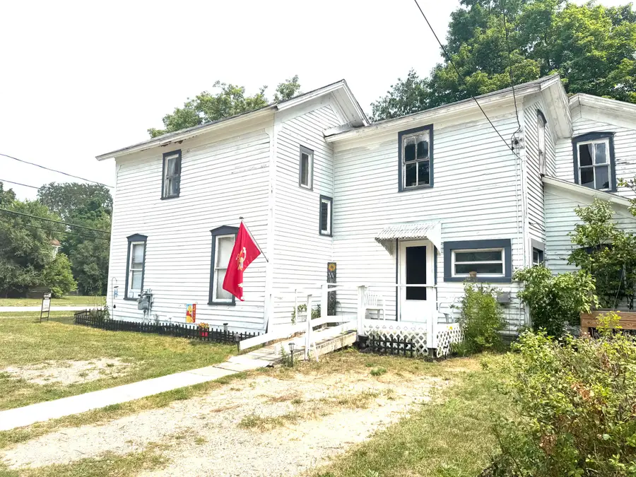 313 W 6th Street, Evart, MI 49631 - #3