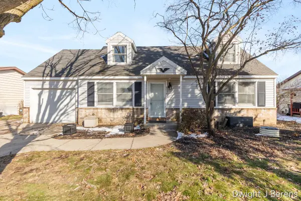 4736 Wolf Run Avenue Se, Grand Rapids, MI 49548