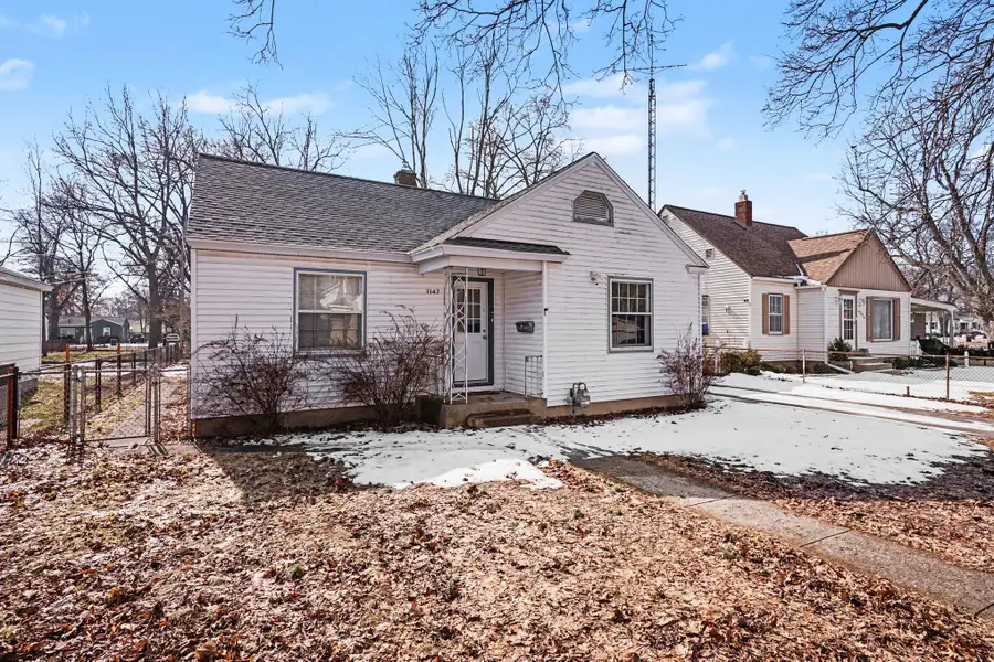1147 Mclaughlin Avenue, Muskegon, MI 49442 - #2