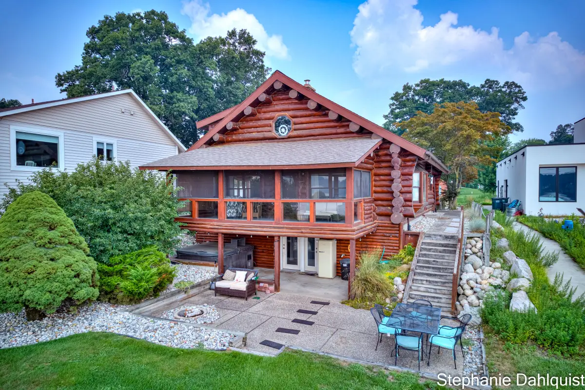 1601 Westwind Court, Muskegon, MI 49445 - #1