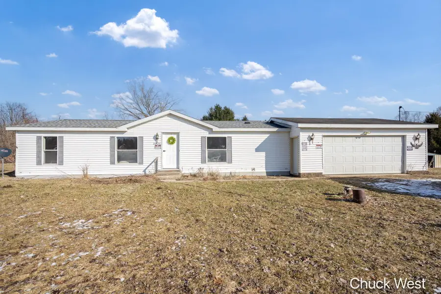 20436 Freedom Drive, Pierson, MI 49339 - #2