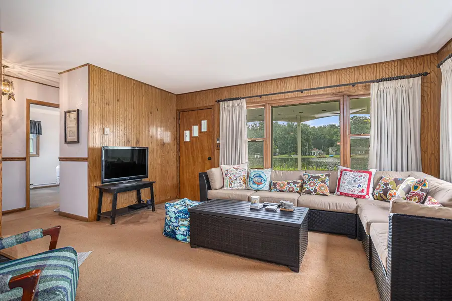 911 Dragon Shores Drive, Coldwater, MI 49036 - #2