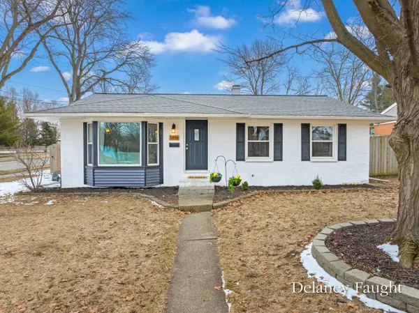 1818 Carlton Avenue Ne, Grand Rapids, MI 49505