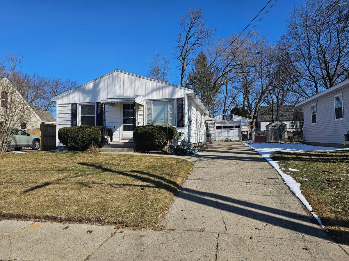 3584 Flamingo Avenue Sw, Wyoming, MI 49509 - #1