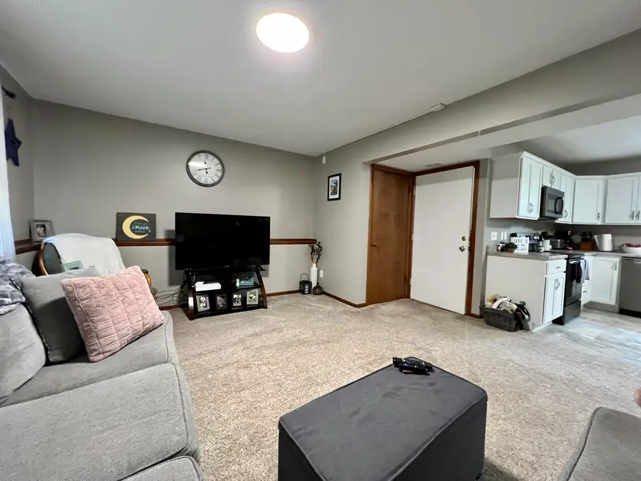 715-717 N Bradley Street, Mount Pleasant, MI 48858 - #2