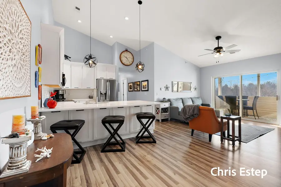 5877 Crosswinds Drive #32, Norton Shores, MI 49444 - #2