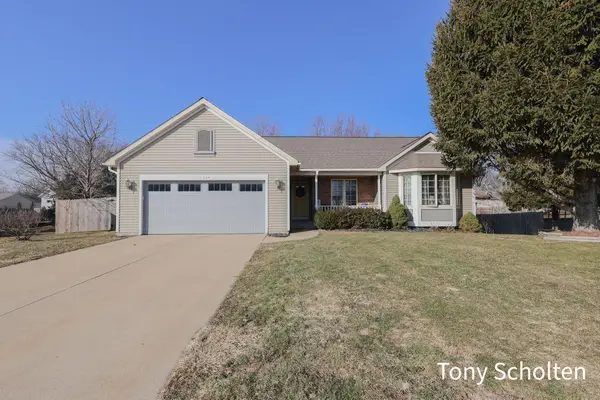 10364 Hannah Drive, Zeeland, MI 49464