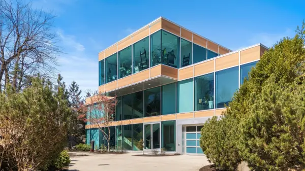 50005 High Point Lane, New Buffalo, MI 49117