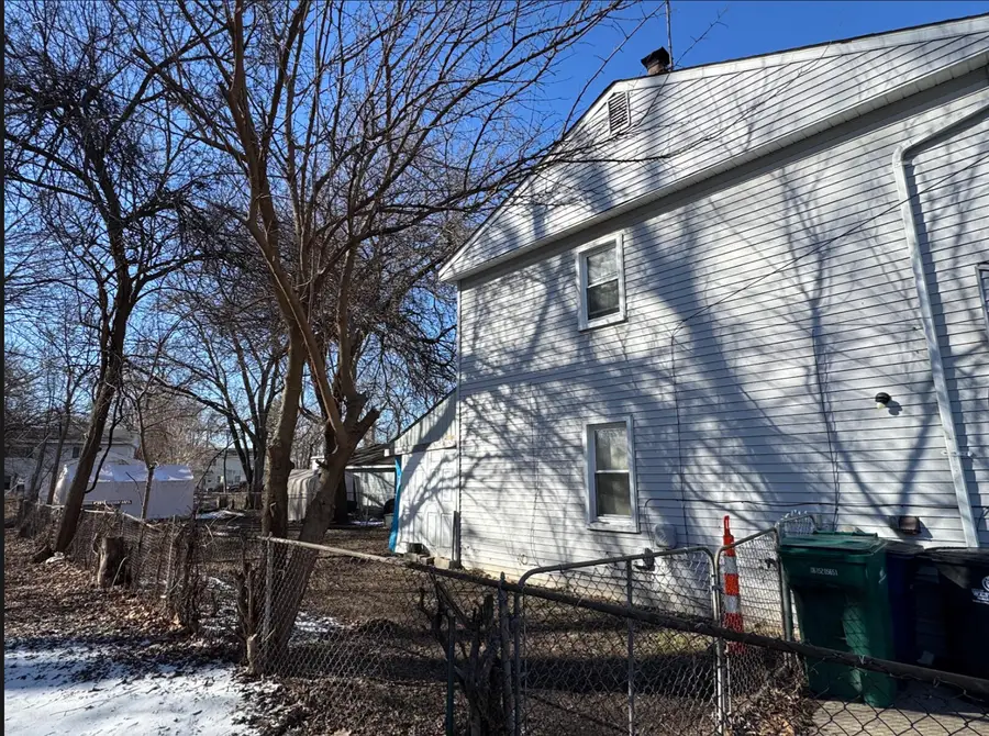 33121 Alberta Street, Westland, MI 48186 - #3