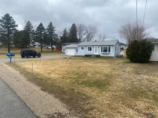 221 Rasmussen Drive, Trufant, MI 49347