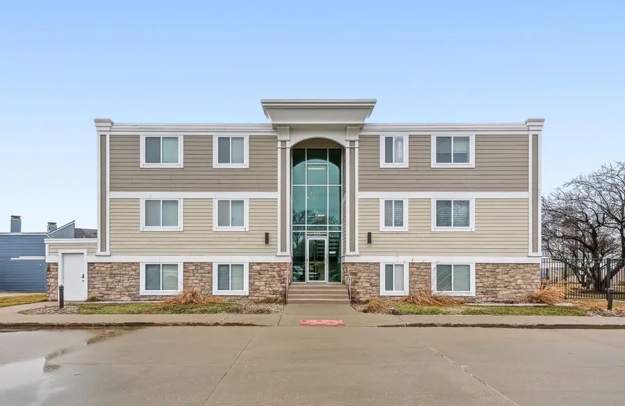 223 N Shore Drive #308, South Haven, MI 49090 - #2