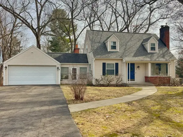 3419 Old Colony Road, Kalamazoo, MI 49008