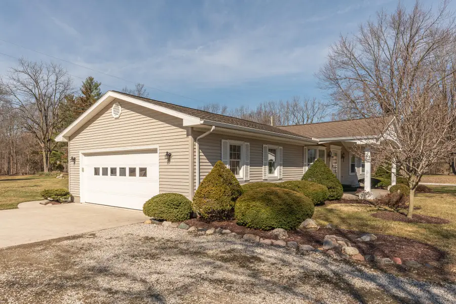 12565 Plank Road, Milan, MI 48160 - #2