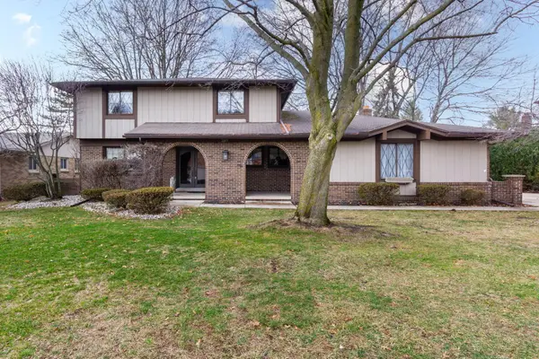 22175 Wingate Court, Farmington, MI 48335