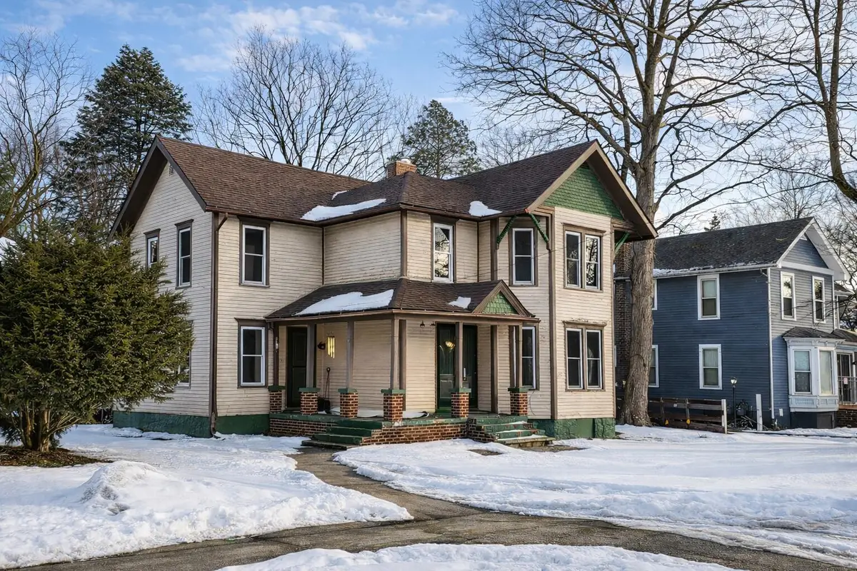 1113 E Cass Street, Albion, MI 49224 - #1