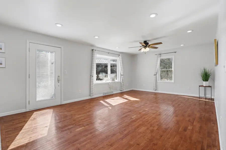 8861 E Main Street, Galesburg, MI 49053 - #3