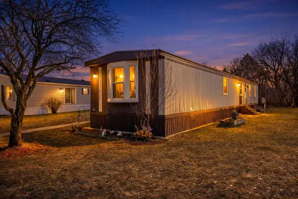 8779 Country View Drive Nw, Sparta, MI 49345