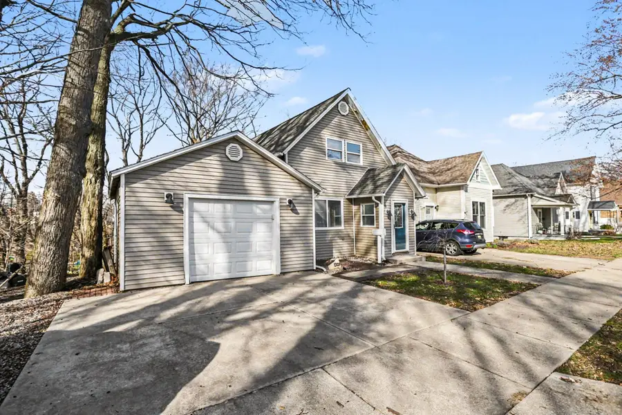 1301 Harrison Avenue, Saint Joseph, MI 49085 - #2