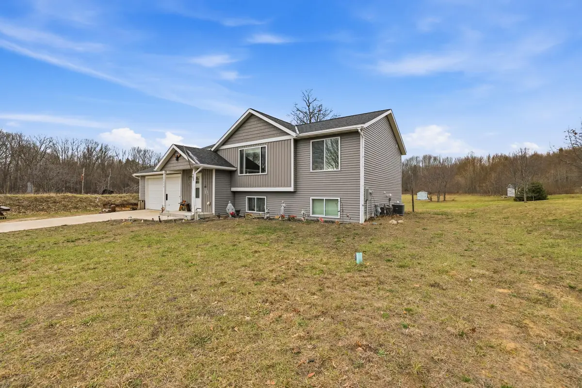 6855 Dale Court, Fennville, MI 49408 - #1