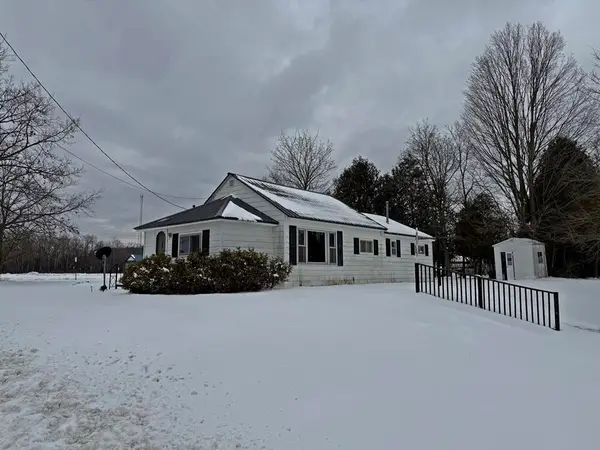 19789 30th Avenue, Barryton, MI 49305