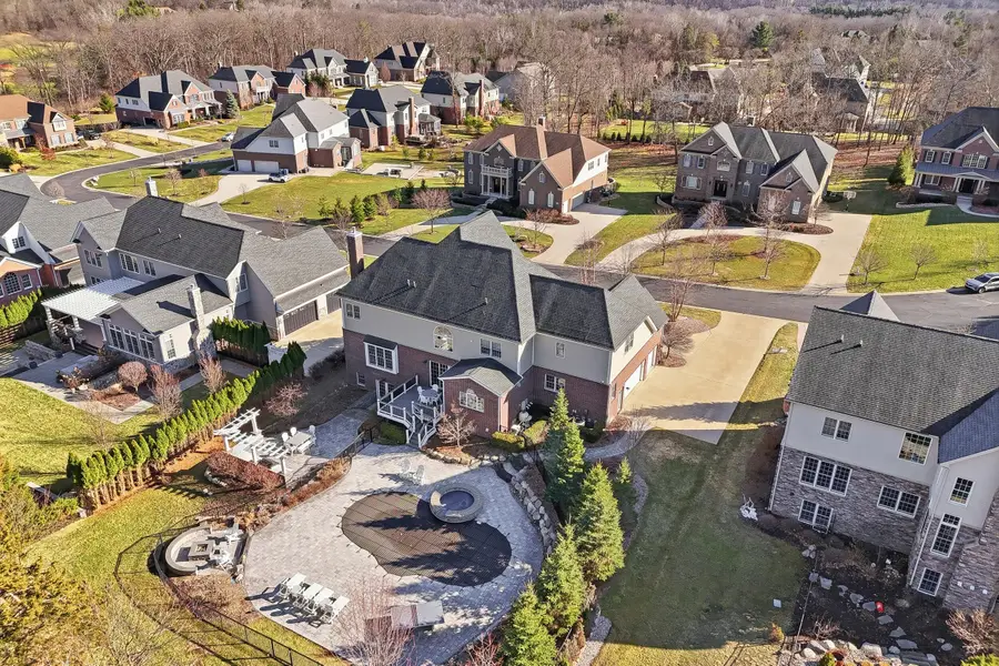 2424 Highland Drive, Ann Arbor, MI 48105 - #2