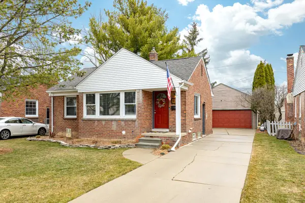 922 Cedarhill, Royal Oak, MI 48067