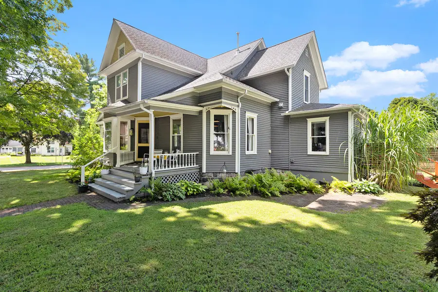 619 E Michigan Avenue, Marshall, MI 49068 - #3