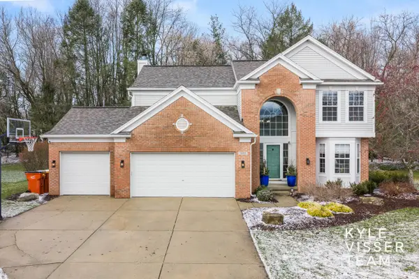 7033 Concolor Drive Ne, Rockford, MI 49341