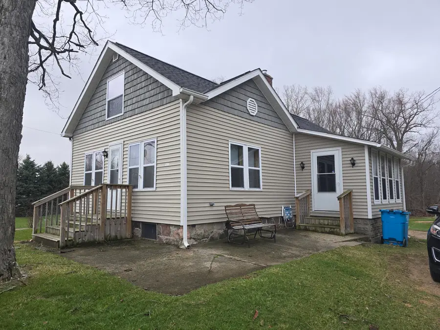 804 E State Street, Colon, MI 49040 - #2
