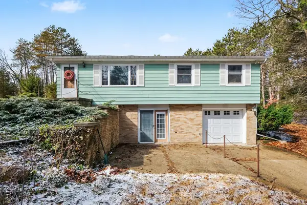 7249 Chandler Drive Ne, Belmont, MI 49306