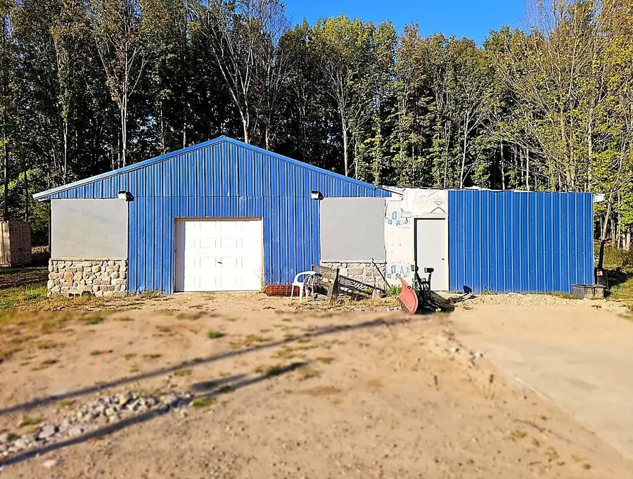369 County Road 665, Bloomingdale, MI 49026 - #3