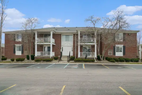 2070 Fort Street #G-4, Trenton, MI 48183