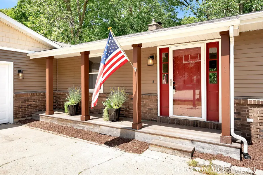 16151 Terrace Road, Spring Lake, MI 49456 - #2