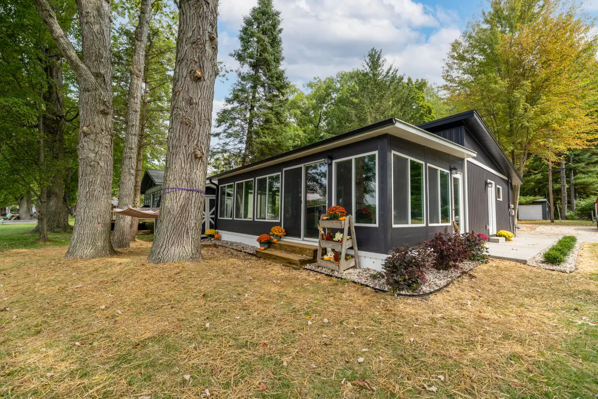 50 E Baseline Road, Gobles, MI 49055 - #1