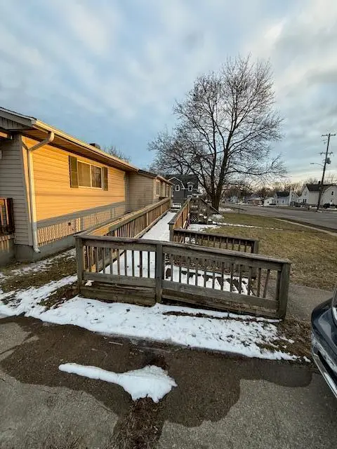 1302 N Eaton Street, Albion, MI 49224 - #3