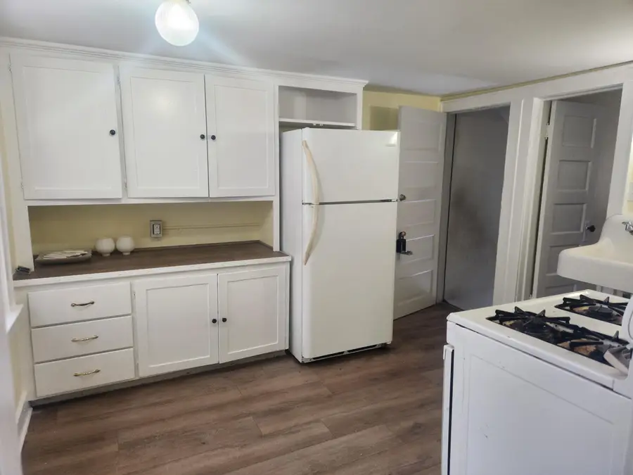 2417 Baker Street, Muskegon, MI 49444 - #3