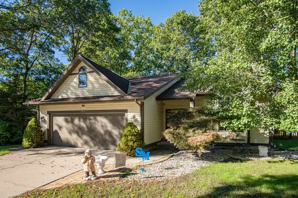 17247 N Fruitport Road, Spring Lake, MI 49456