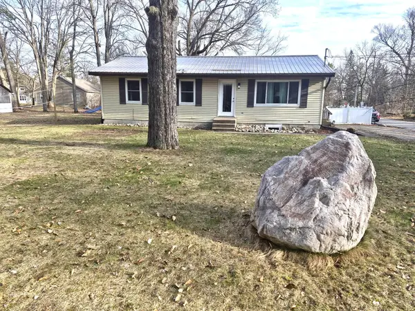 100 W Brooks Street, Newaygo, MI 49337